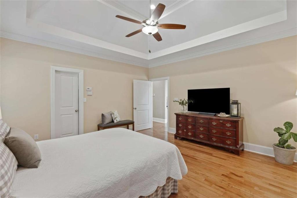 Lakehaven - Residential