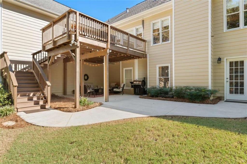 Lakehaven - Residential