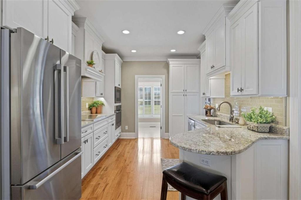 Lakehaven - Residential