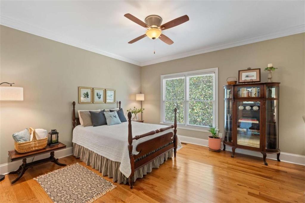 Lakehaven - Residential