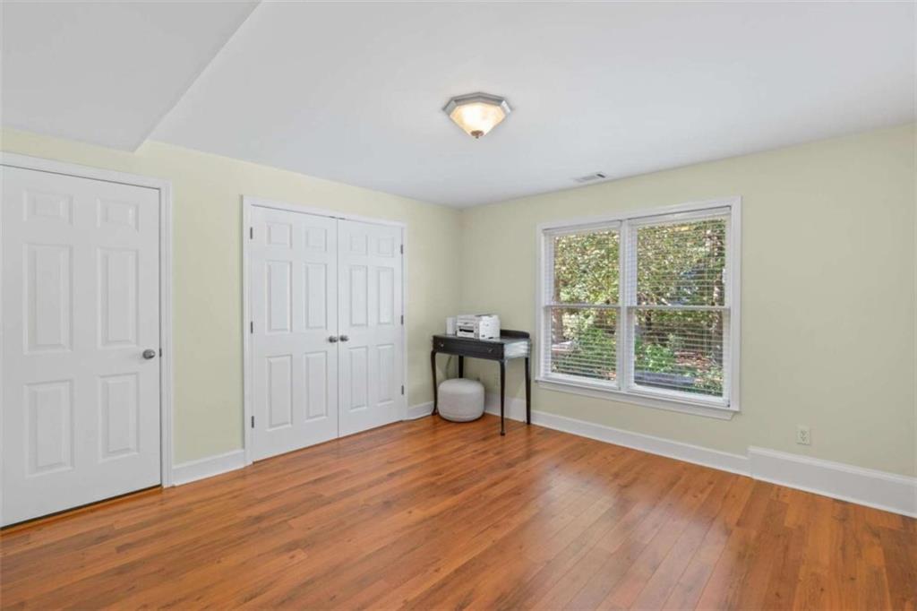 Lakehaven - Residential