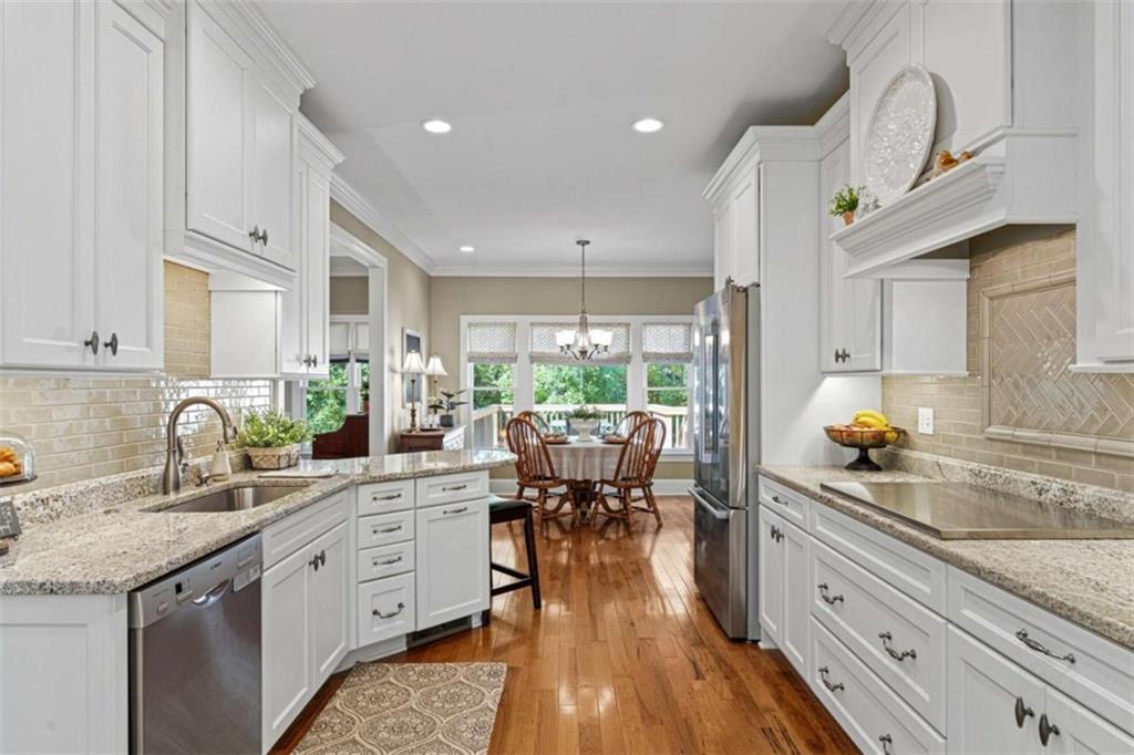 Lakehaven - Residential