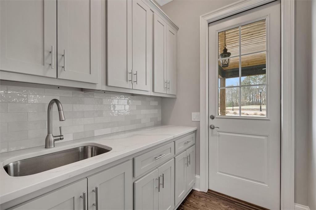 583 Carl Sanders Drive, Acworth, Georgia image 36