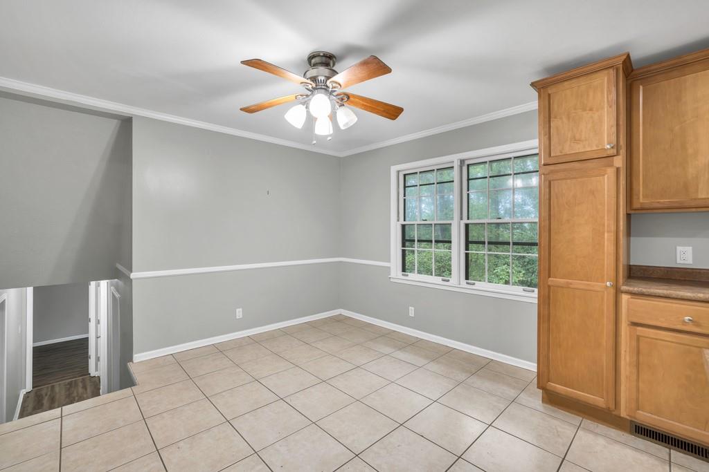 2288 Hudson Drive, Lilburn, Georgia image 44