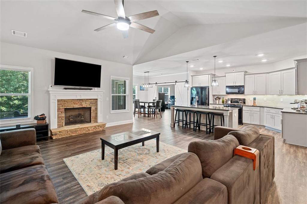 8864 ST ANDREWS Parkway