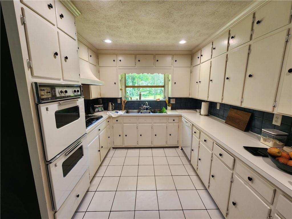 2324 Clairmont Road NE