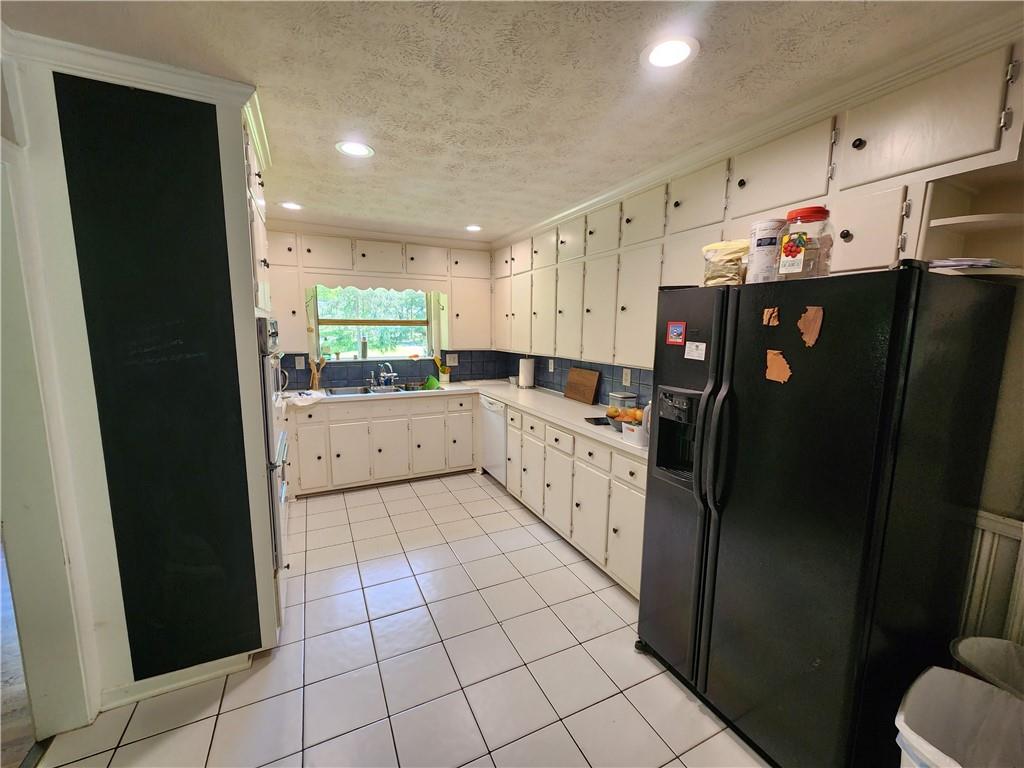 2324 Clairmont Road NE