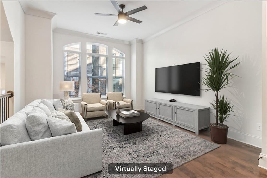 621 Broadview Terrace NE