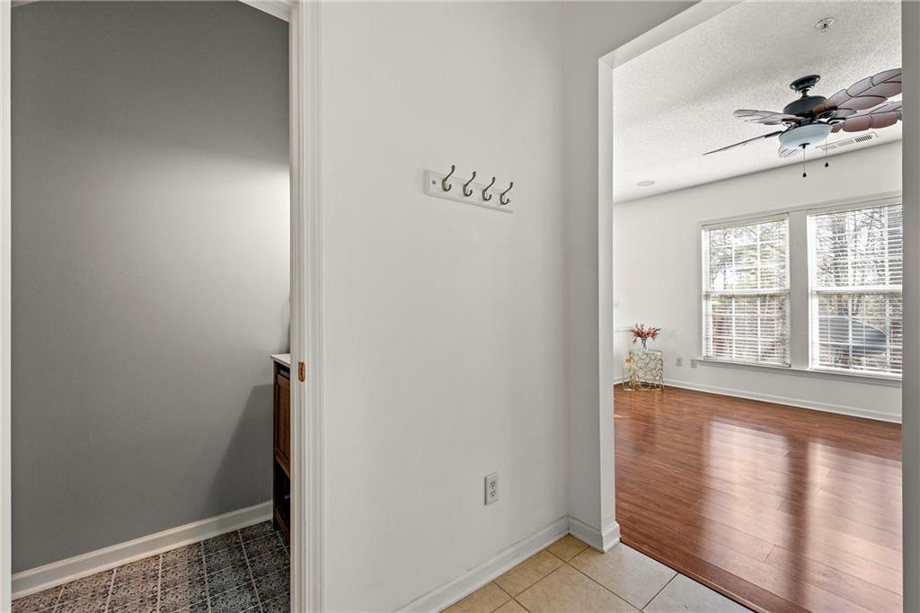 208 Kenninghall Lane #627, Smyrna, Georgia image 19