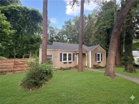 Homes For Sale - 1637 Cecilia Drive<br/> Atlanta, GA 30316