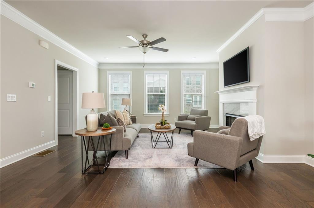 1391 Live Oak Lane