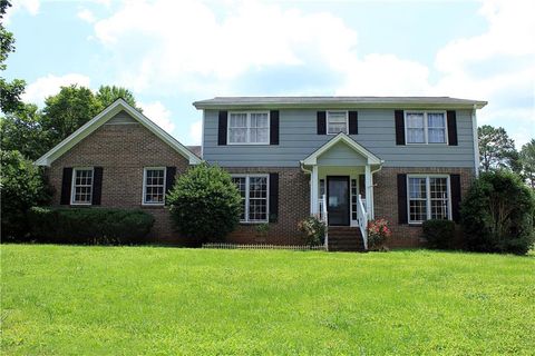 Photo of 4814 DELGADO Drive SW, Lilburn, GA 30047 (MLS # 7603611)