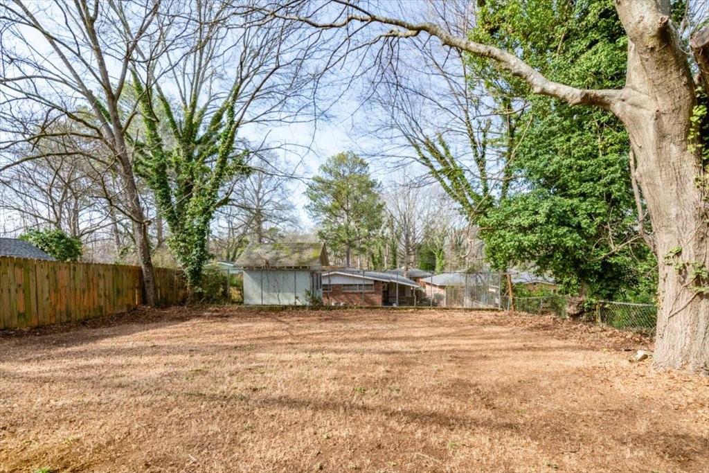 1467 Lockwood Drive, Atlanta, Georgia image 45