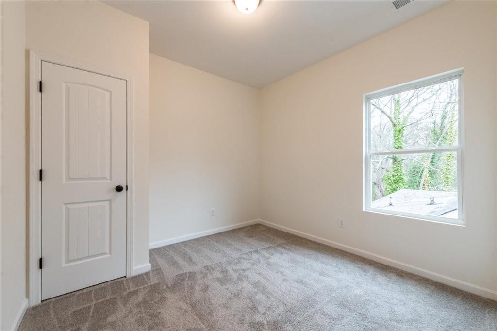 1467 Lockwood Drive, Atlanta, Georgia image 39