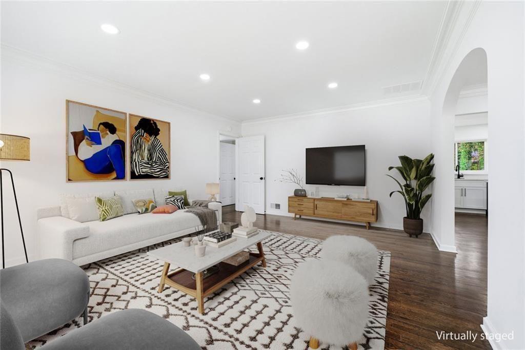 2277 Edgemore Drive SE