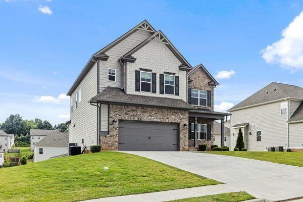1494 Weeping Tree Circle