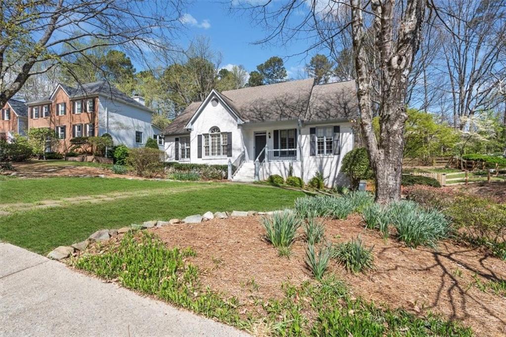 2838 Saddlebrook Way NW