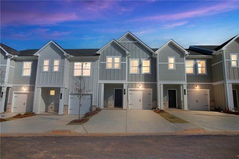 Townhouse For Rent - 1150 Hunter Trail #ELDERFLOWER<br/> Acworth, GA 30102
