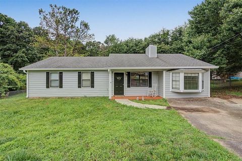 Homes For Sale - 100 Willow Drive<br/> Dallas, GA 30157