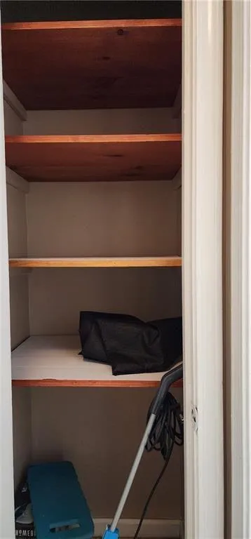 Winder, Georgia 30680, United States, 2 Bedrooms Bedrooms, ,1 BathroomBathrooms,Residential,Active,212224