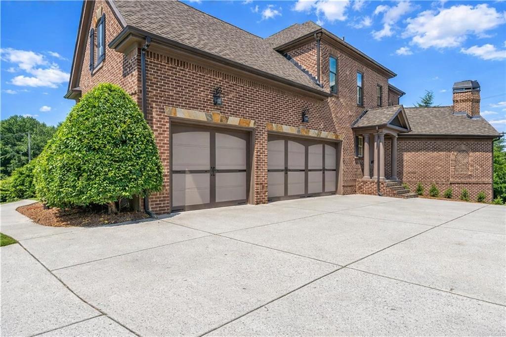 2792 Springbluff Lane