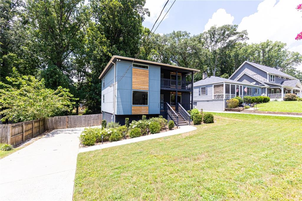 331 Eleanor Street SE