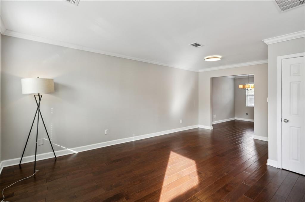 265 Winding River Drive #G, Sandy Springs, Georgia image 3
