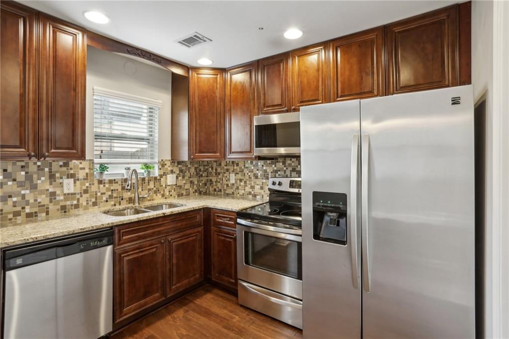 265 Winding River Drive #G, Sandy Springs, Georgia image 11