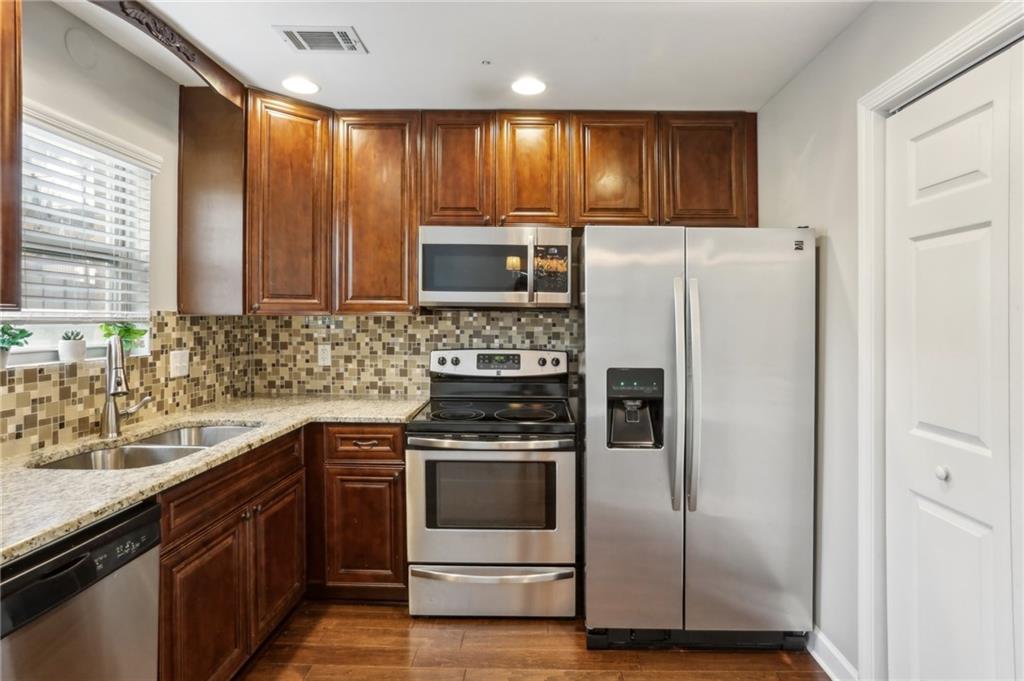 265 Winding River Drive #G, Sandy Springs, Georgia image 10