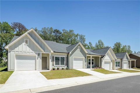 Townhouse For Rent - 101 Walker Ridge Lane #MYRTLE<br/> Cartersville, GA 30120