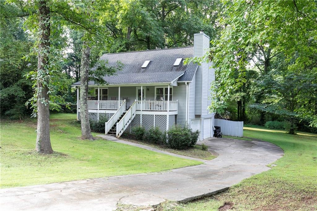 844 Hardy Circle
