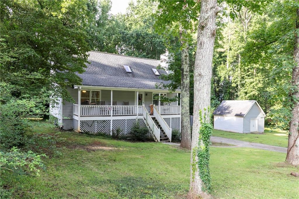 844 Hardy Circle