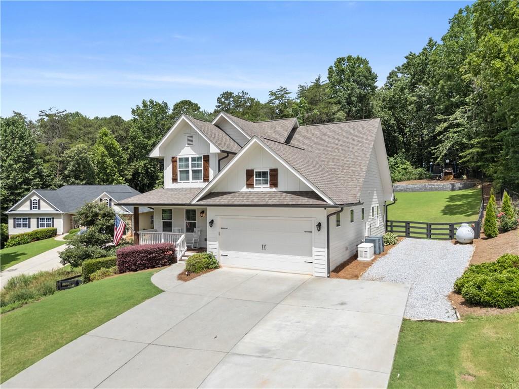 3513 Phoenix Cove Drive