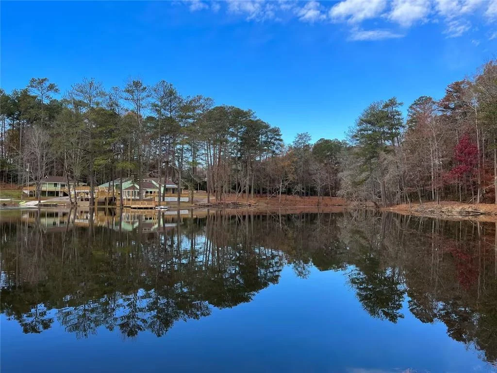 2251 Colonial Oak Way