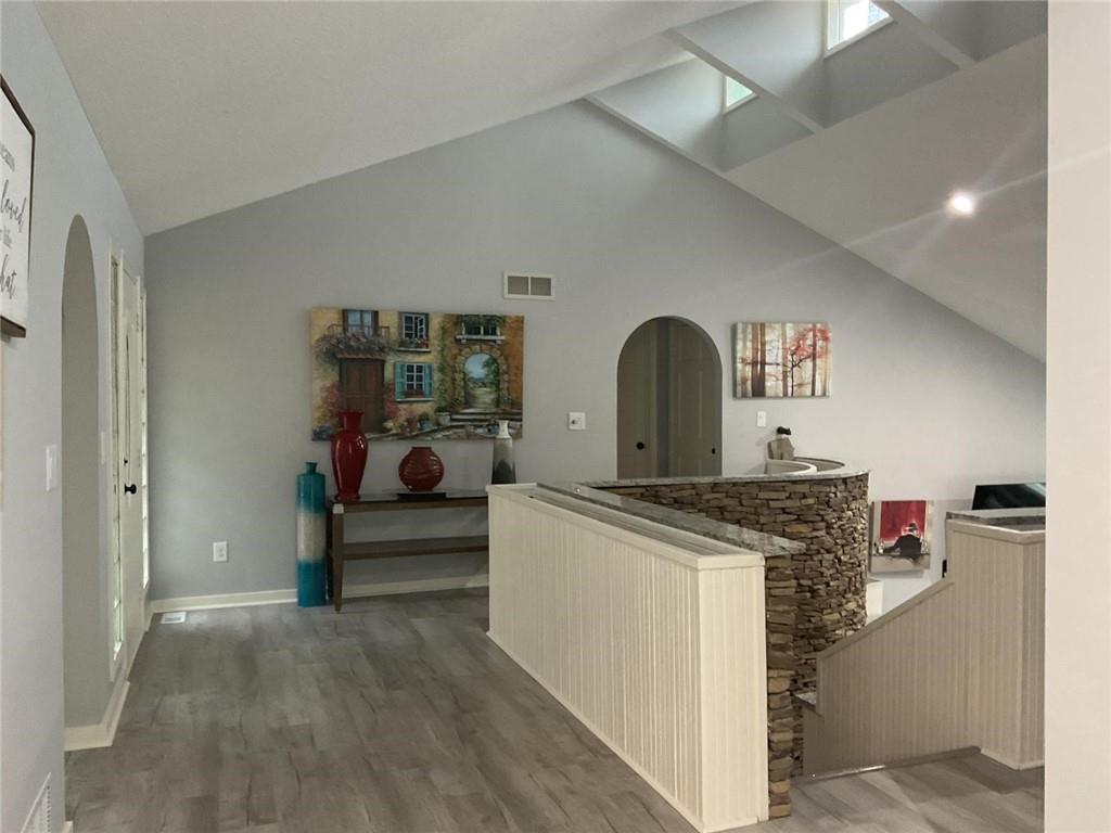 2251 Colonial Oak Way