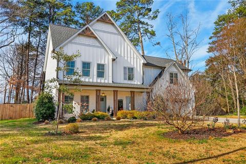 Homes For Sale - 2430 Rose Mill Court<br/> Atlanta, GA 30311