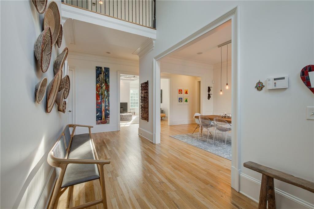 3870 Powers Ferry Road NW