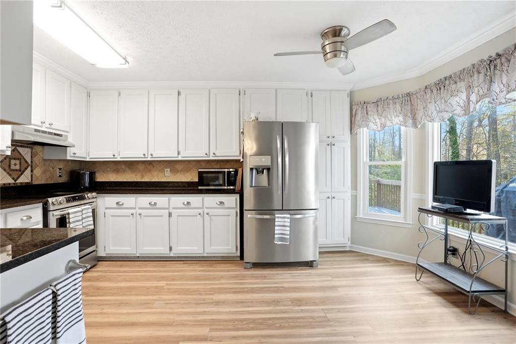 3075 Oak Meadow Drive