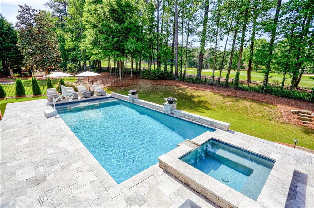 7415 Laurel Oak Drive