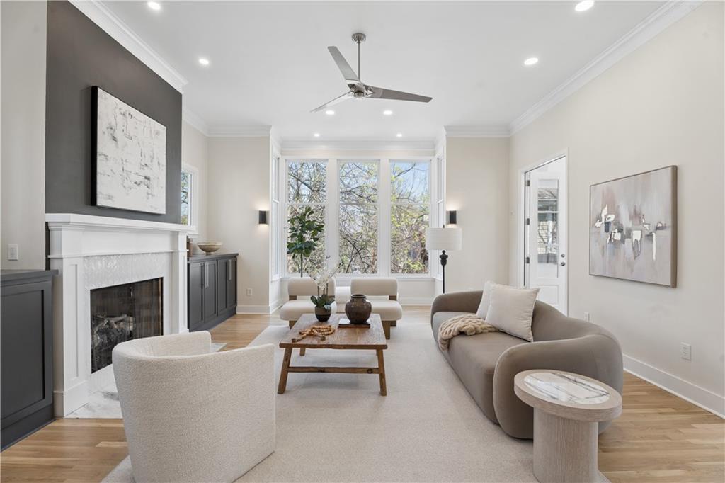 556 Greenwood Avenue NE