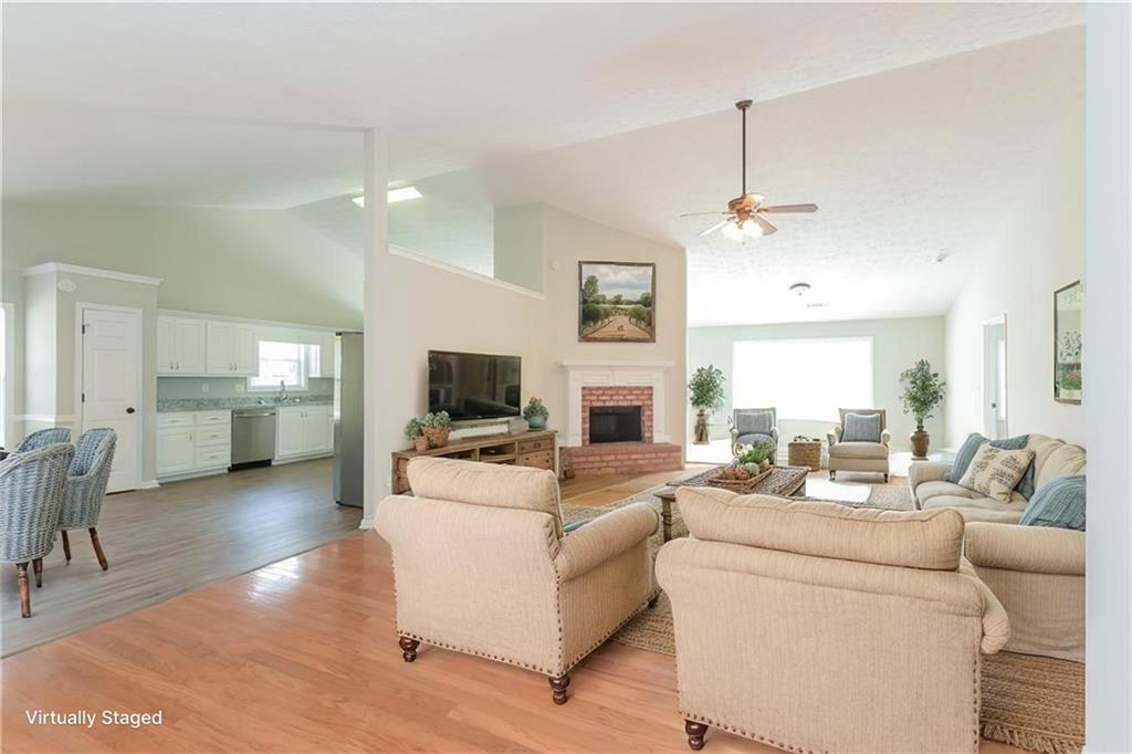 2725 Lenora Springs Drive