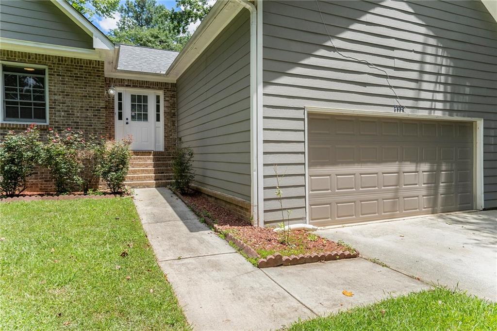 2904 Pleasant Ridge Drive
