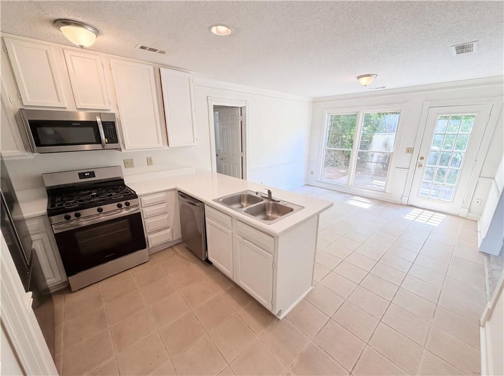 1150 Magnolia Way SE