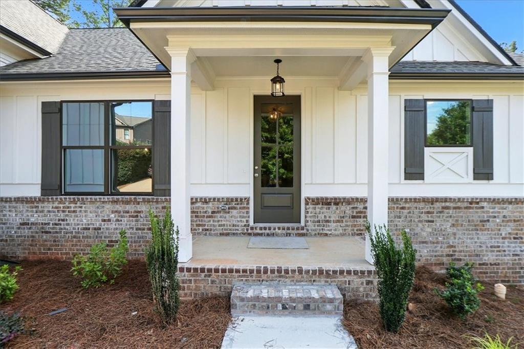 4028 Links Boulevard