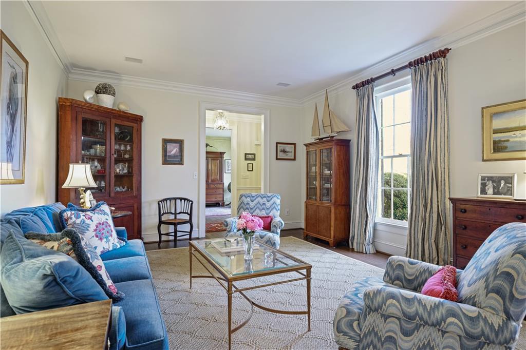 2860 Normandy Drive NW