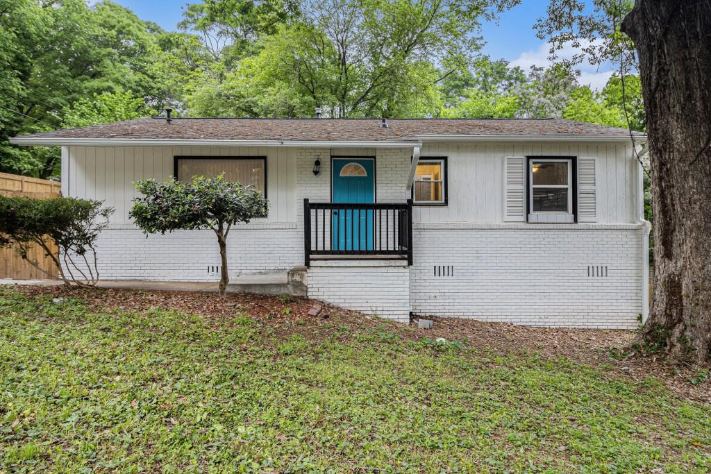 1130 Rebel Forest Drive, Atlanta, Georgia image 1