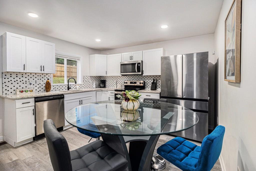 1130 Rebel Forest Drive, Atlanta, Georgia image 10