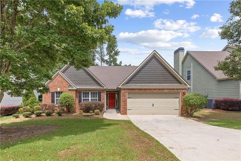 3360 BATTLEMENT Circle Loganville GA 30052