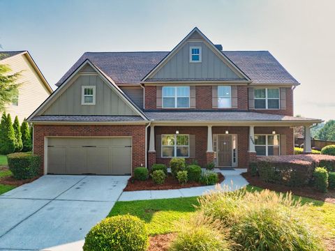 A home in Dacula