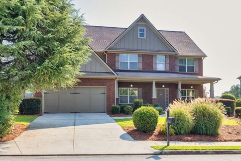 A home in Dacula